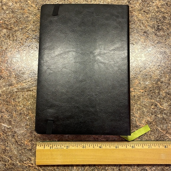 New Undated Passion Planner - Picture 6 of 8